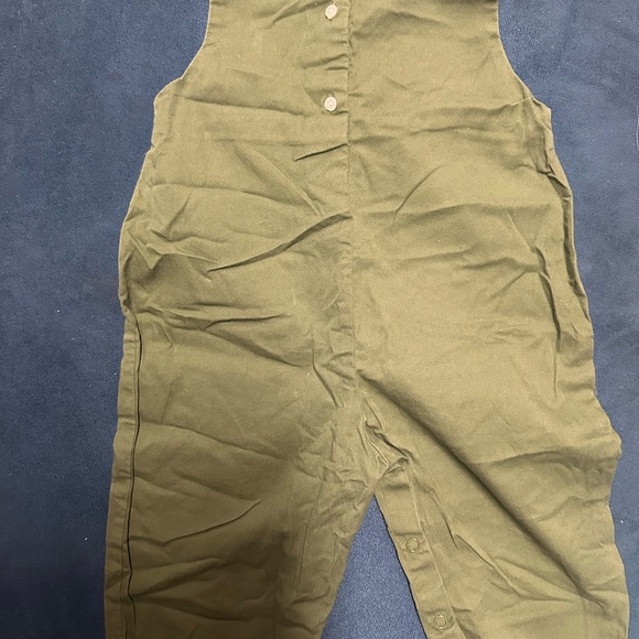Green Fish Embroidered Kids Bodysuit - Picture 2 of 3